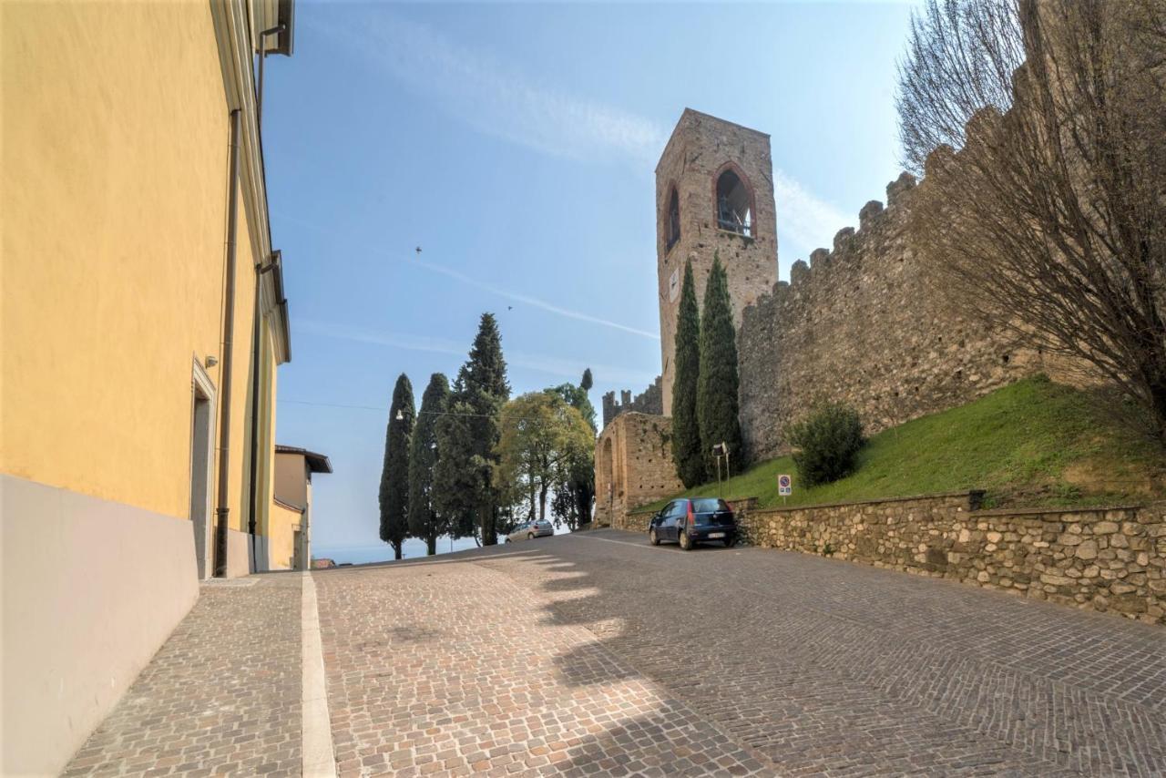 Gardappartamenti Castle Bell モニーガ・デル・ガルダ エクステリア 写真